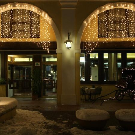 El Rustego Hotel Rubano Bagian luar foto