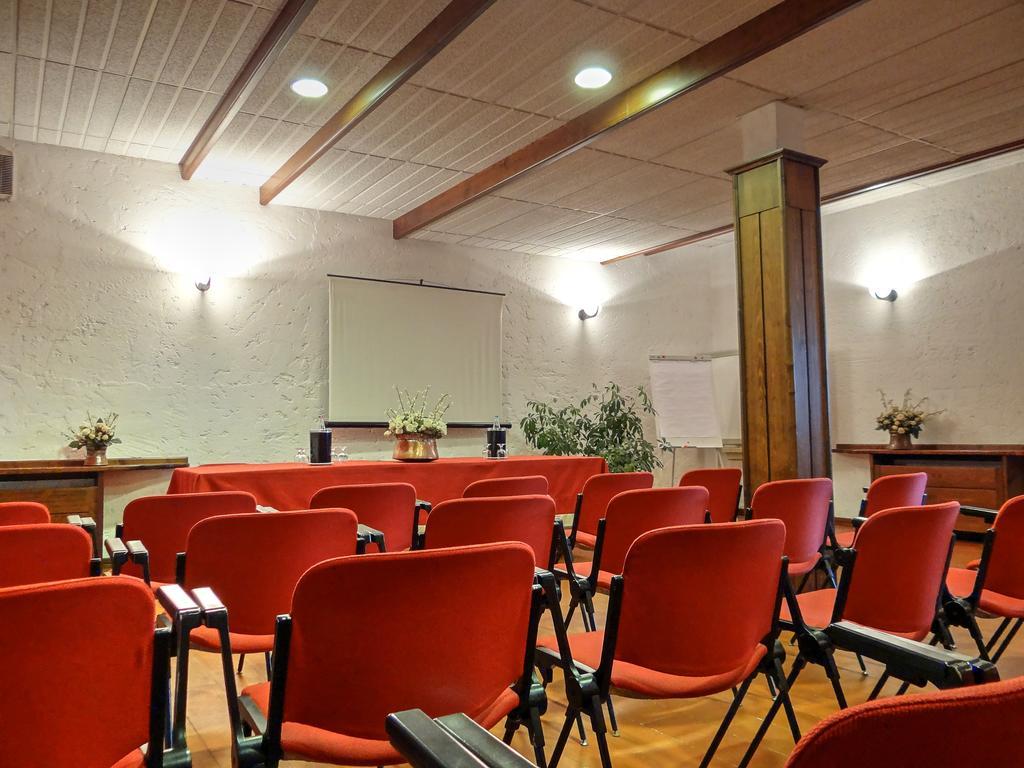 El Rustego Hotel Rubano Bagian luar foto