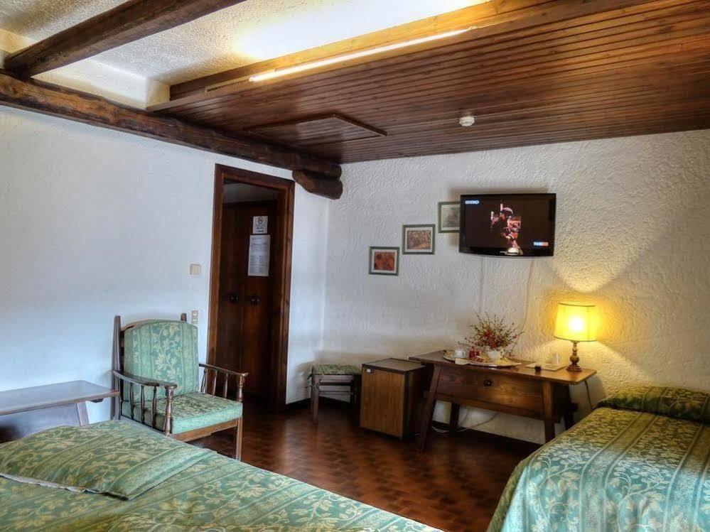 El Rustego Hotel Rubano Bagian luar foto