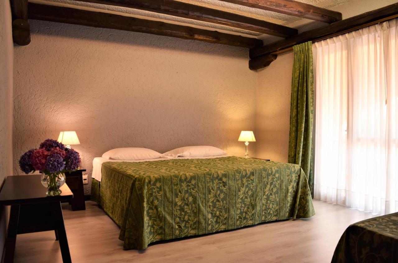 El Rustego Hotel Rubano Bagian luar foto